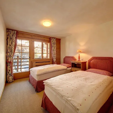 Mettaney 210***** Apartment